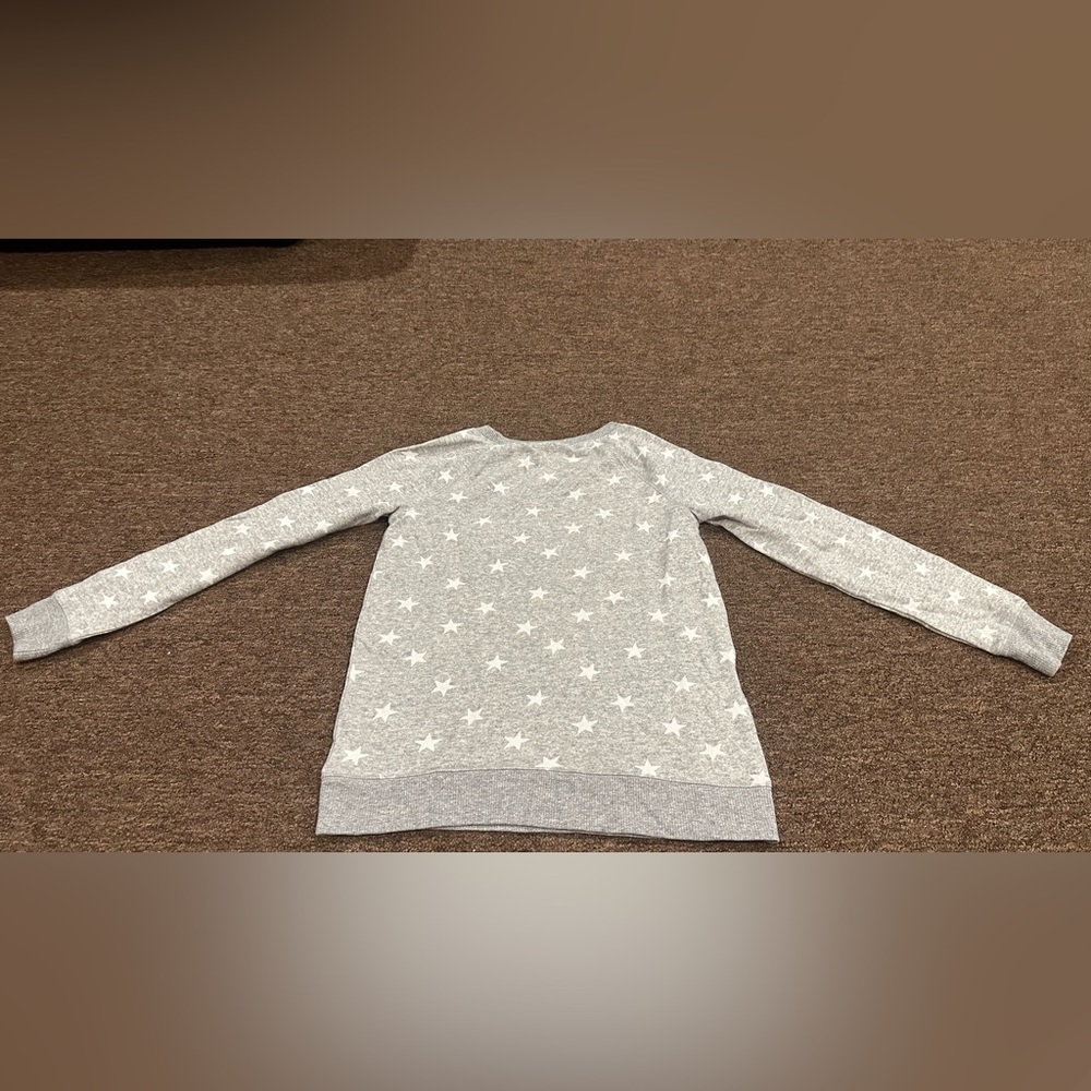 SO Cozy Crewneck Sz 14 Gray Star Pattern Kids Sweatshirt LS - Picture 3 of 3